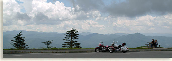 Waterrock Visitor's Center on the Blue Ridge Parkeway