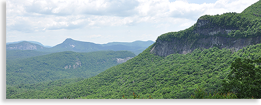 Whiteside Mountain in Cashiers Valley